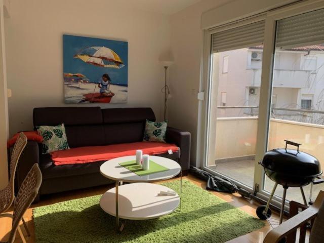 מדולין Apartment Entel מראה חיצוני תמונה